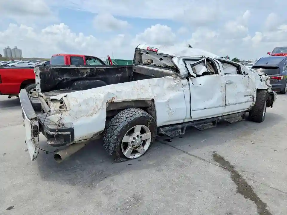 1GC1KWE82FF587369 2015 CHEVROLET SILVERADO-2