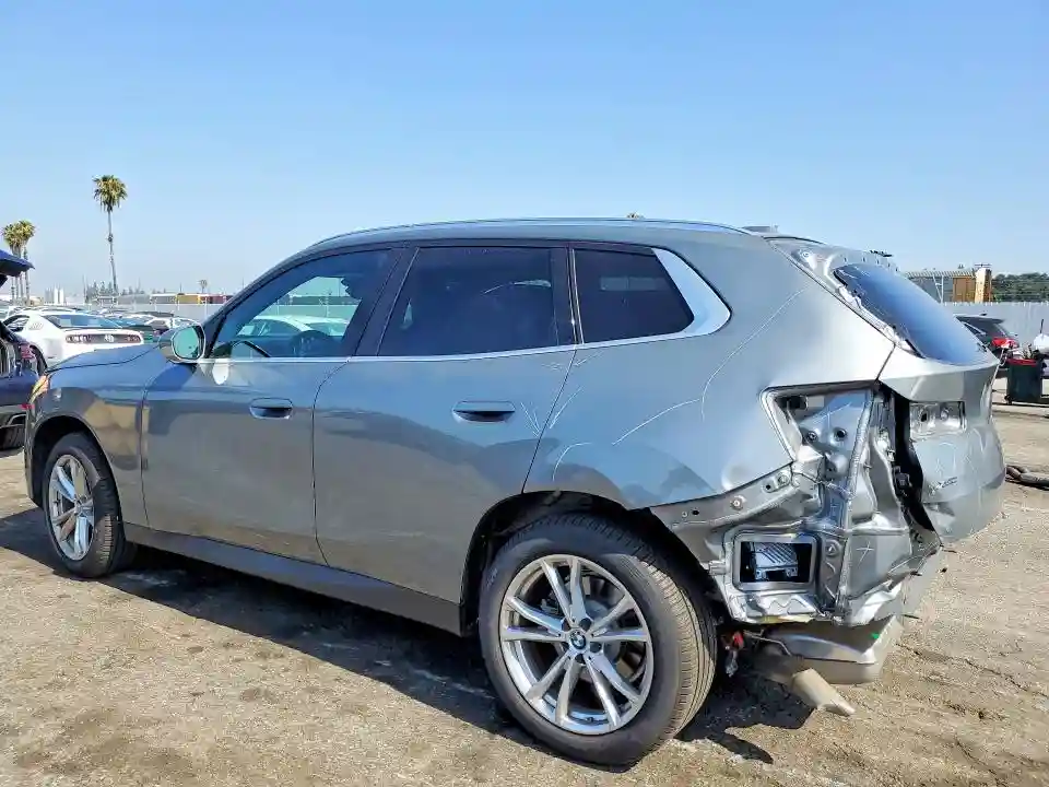5UX53GP05S9018471 2025 BMW X3-1