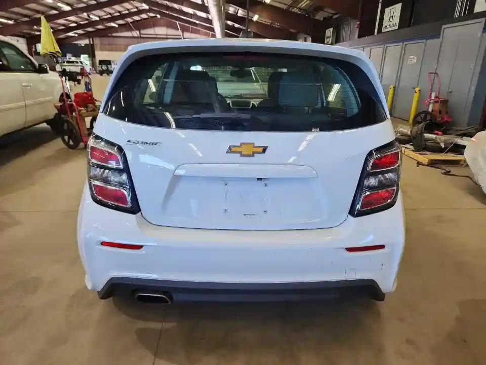 1G1JG6SH7J4132925 2018 CHEVROLET SONIC-5