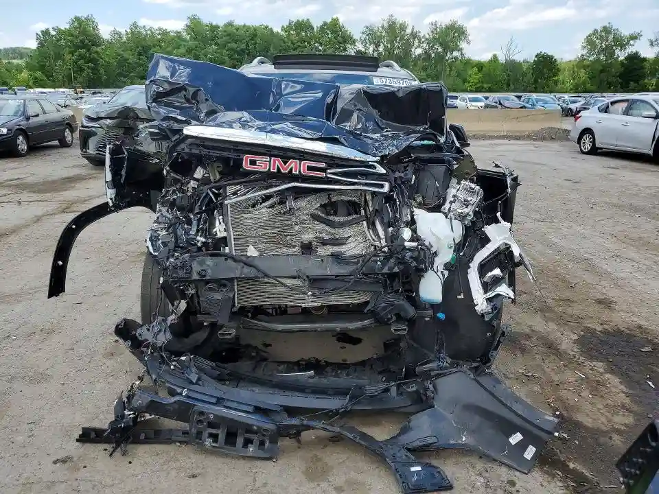 3GKALVEV8NL150739 2022 GMC TERRAIN-4