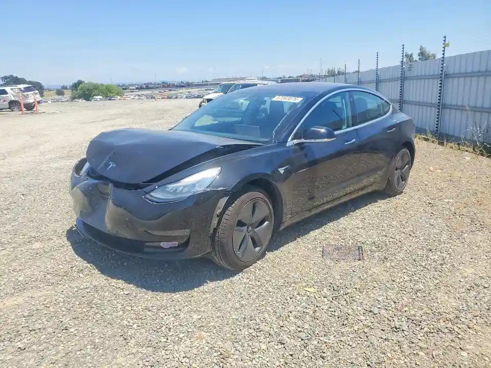 5YJ3E1EA8JF166064 2018 TESLA MODEL 3-0