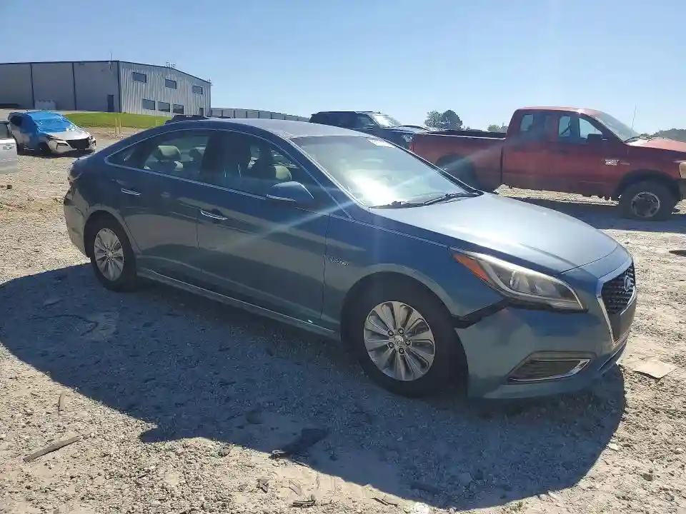 KMHE24L16GA040613 2016 HYUNDAI SONATA-3