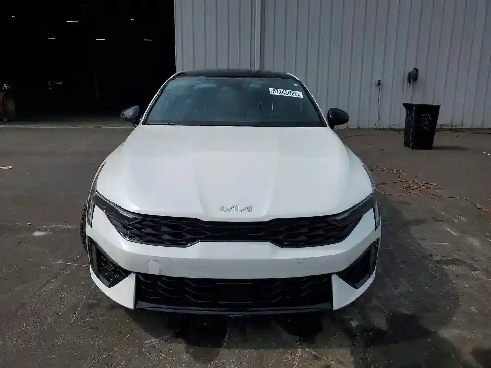 KNAG64J73T5469412 2026 KIA K5-4