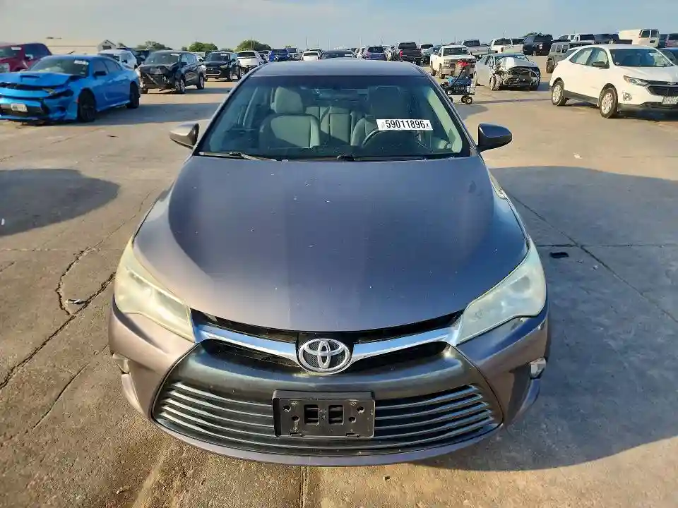 4T1BF1FK0HU670833 2017 TOYOTA CAMRY-4