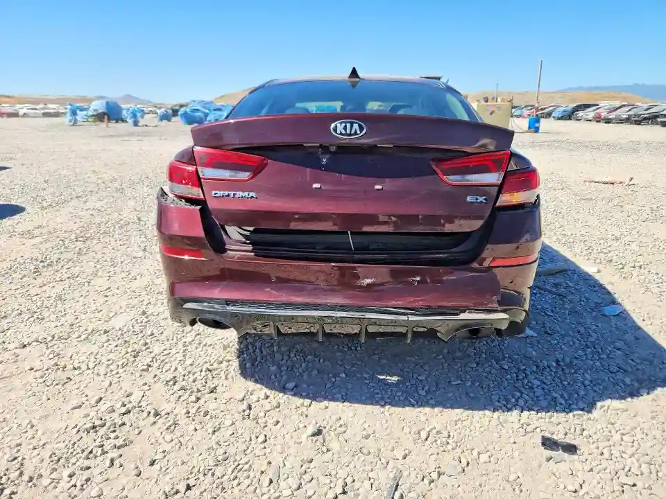 5XXGU4L12KG317956 2019 KIA OPTIMA-5