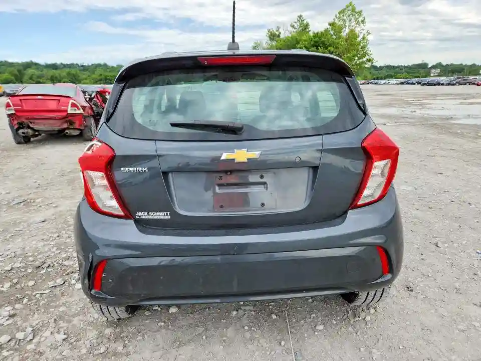 KL8CB6SA0KC749987 2019 CHEVROLET SPARK-5