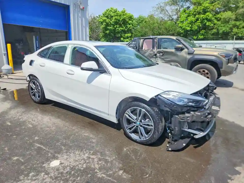 WBA73AK0XN7K95936 2022 BMW 2 SERIES-3