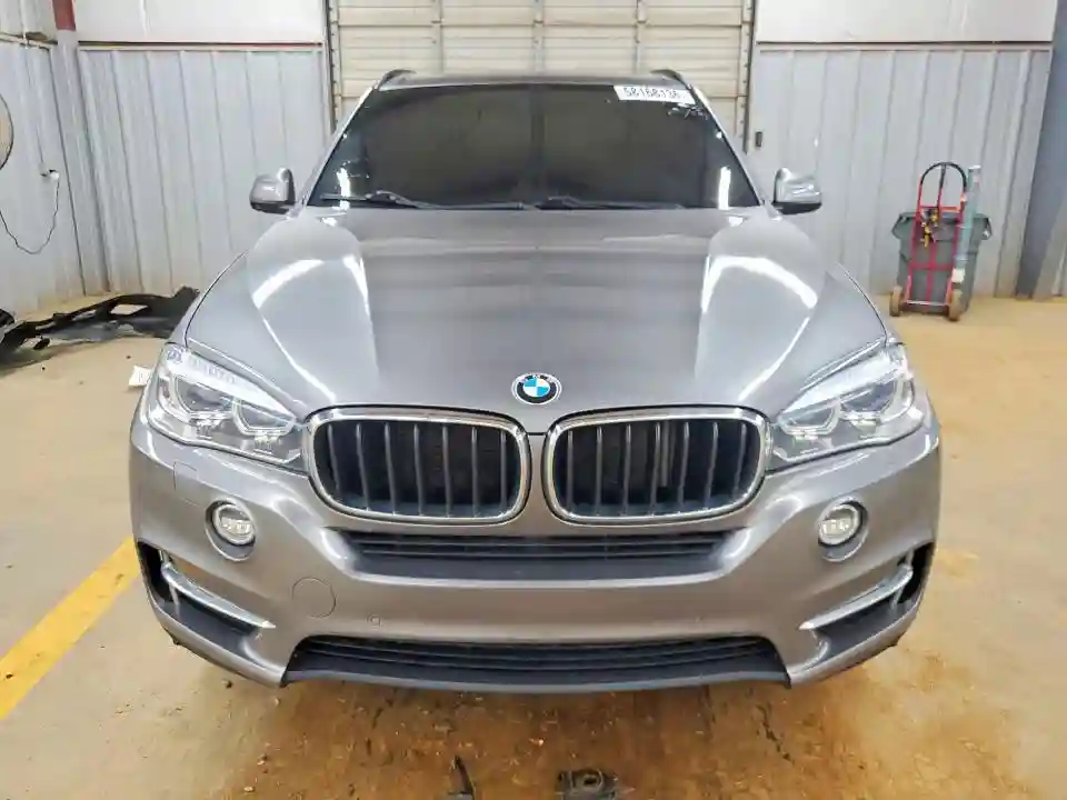 5UXKR0C5XG0P30464 2016 BMW X5-4