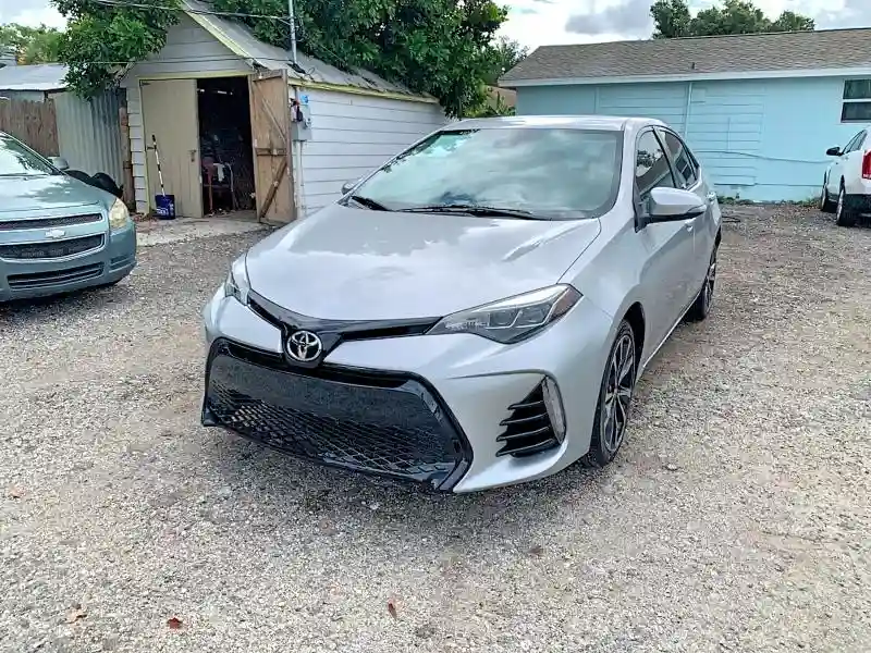 2T1BURHE3HC782152 2017 TOYOTA COROLLA-1