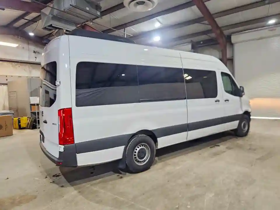W1Z4KGHY0ST217703 2025 MERCEDES-BENZ SPRINTER-2