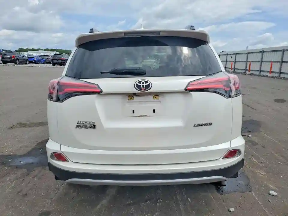 JTMYFREV2JJ205955 2018 TOYOTA RAV4-5