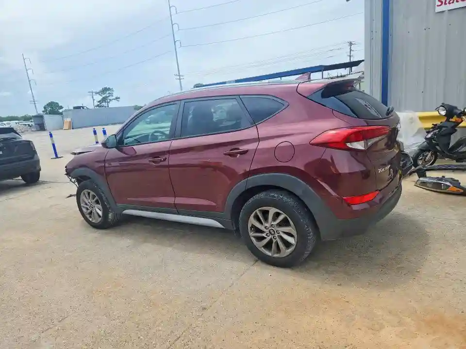 KM8J33A44JU663401 2018 HYUNDAI TUCSON-1