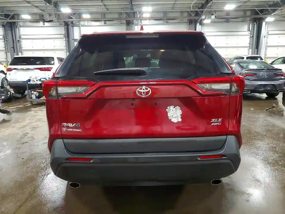 2T3P1RFV1MW218968 2021 TOYOTA RAV4-5