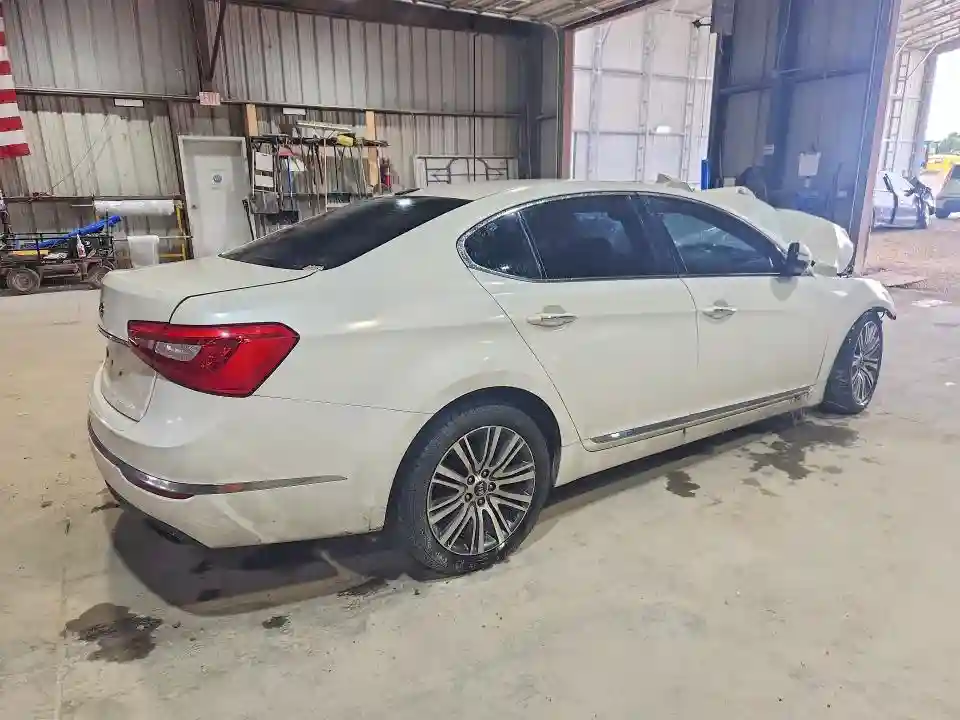 KNALN4D73G5215170 2016 KIA CADENZA-2