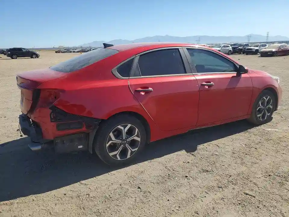 3KPF24AD0ME373016 2021 KIA FORTE LXS-2