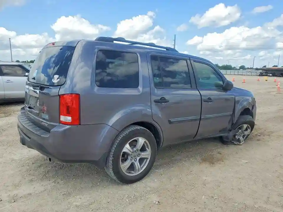 5FNYF3H24FB021632 2015 HONDA PILOT-2