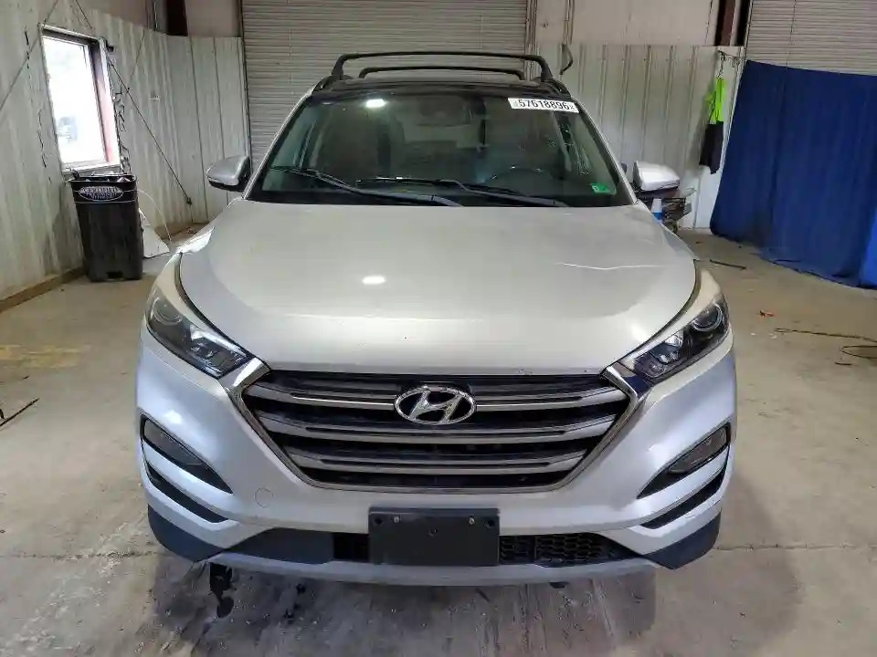 KM8J3CA27HU506941 2017 HYUNDAI TUCSON-4