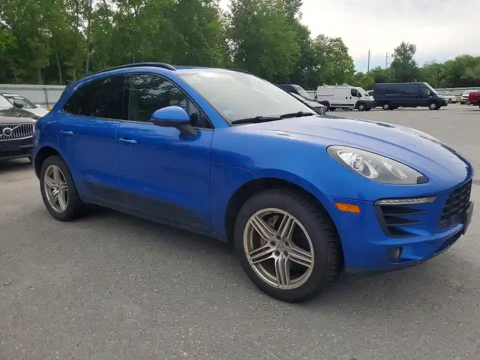 WP1AB2A58GLB59103 2016 PORSCHE MACAN-3