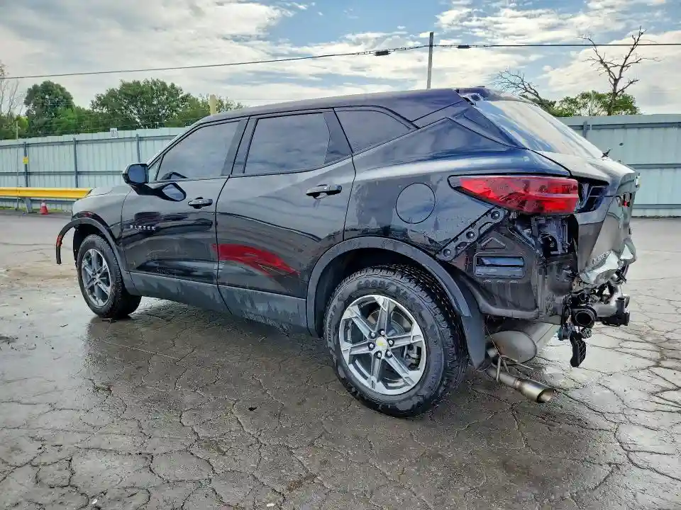 3GNKBHR4XPS149470 2023 CHEVROLET BLAZER-1