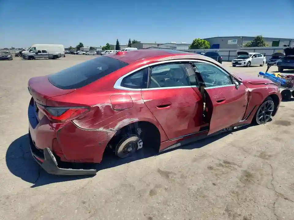 WBY23HD09SFU78084 2025 BMW I4 EDRIVE-2