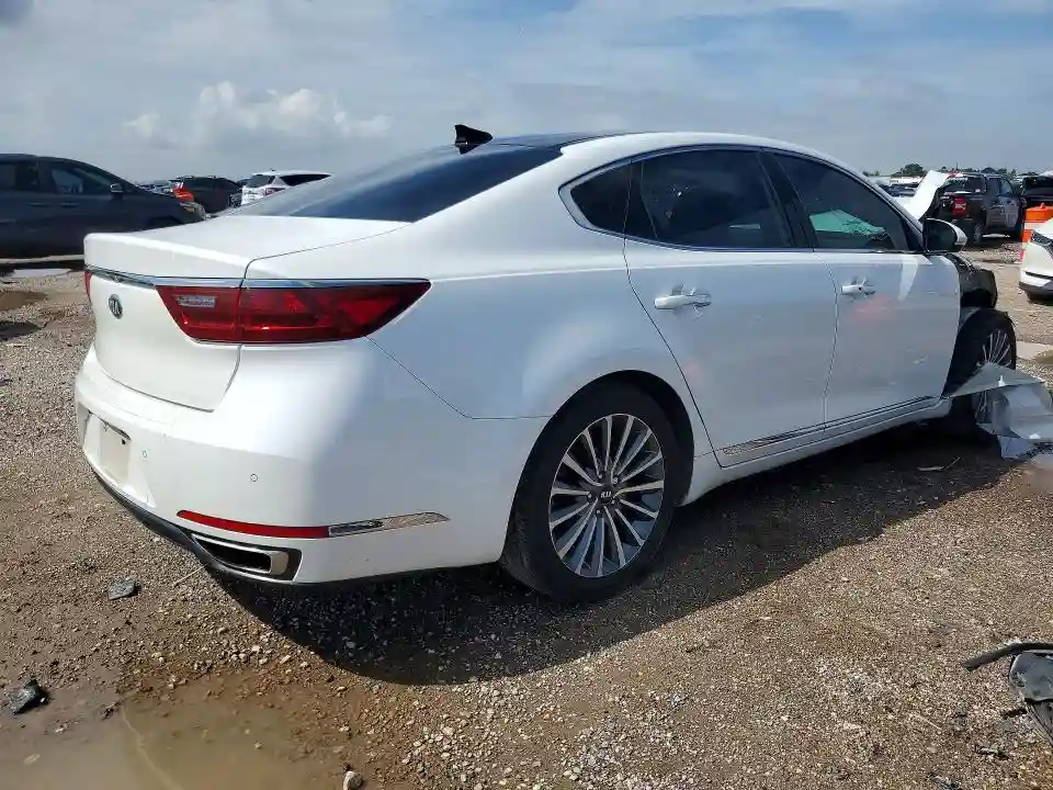 KNALC4J19H5045940 2017 KIA CADENZA-2