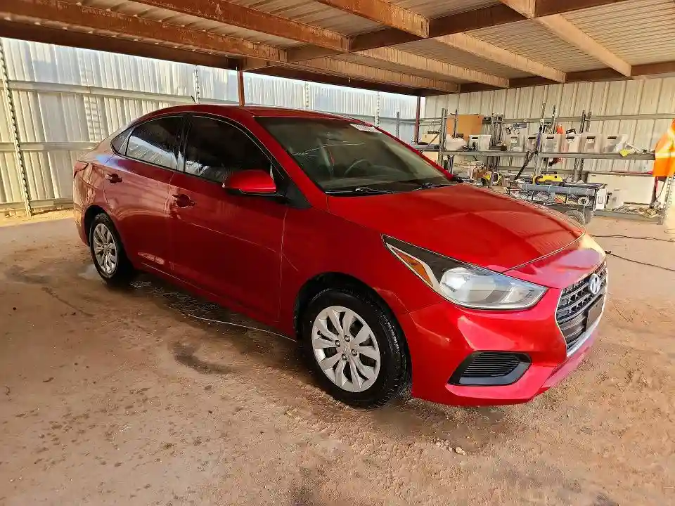 3KPC24A38JE007617 2018 HYUNDAI ACCENT-3