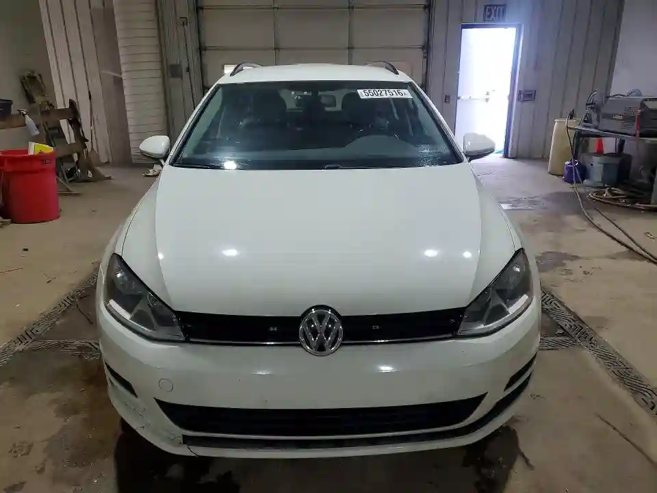3VWC17AU5HM503310 2017 VOLKSWAGEN GOLF-4