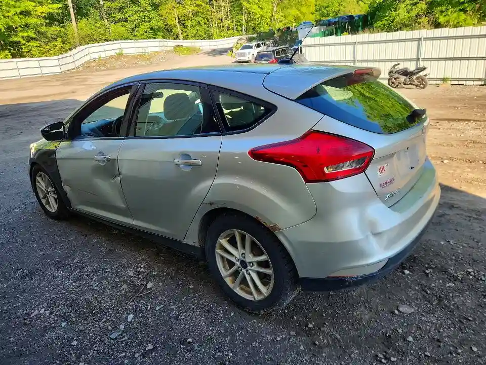 1FADP3K26GL263637 2016 FORD FOCUS-1