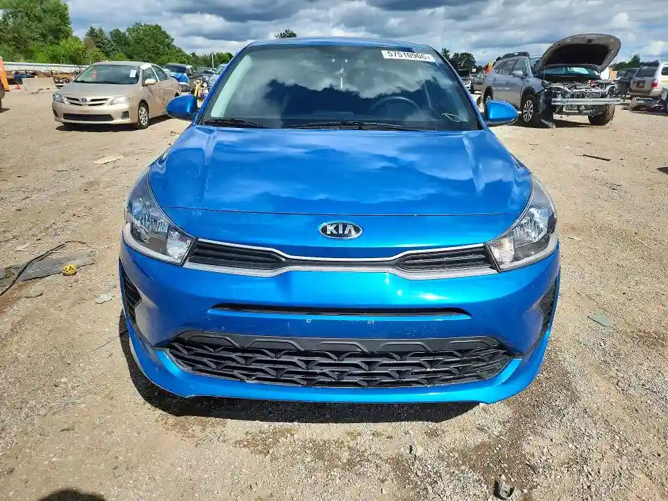 3KPA24AD1ME393589 2021 KIA RIO-4