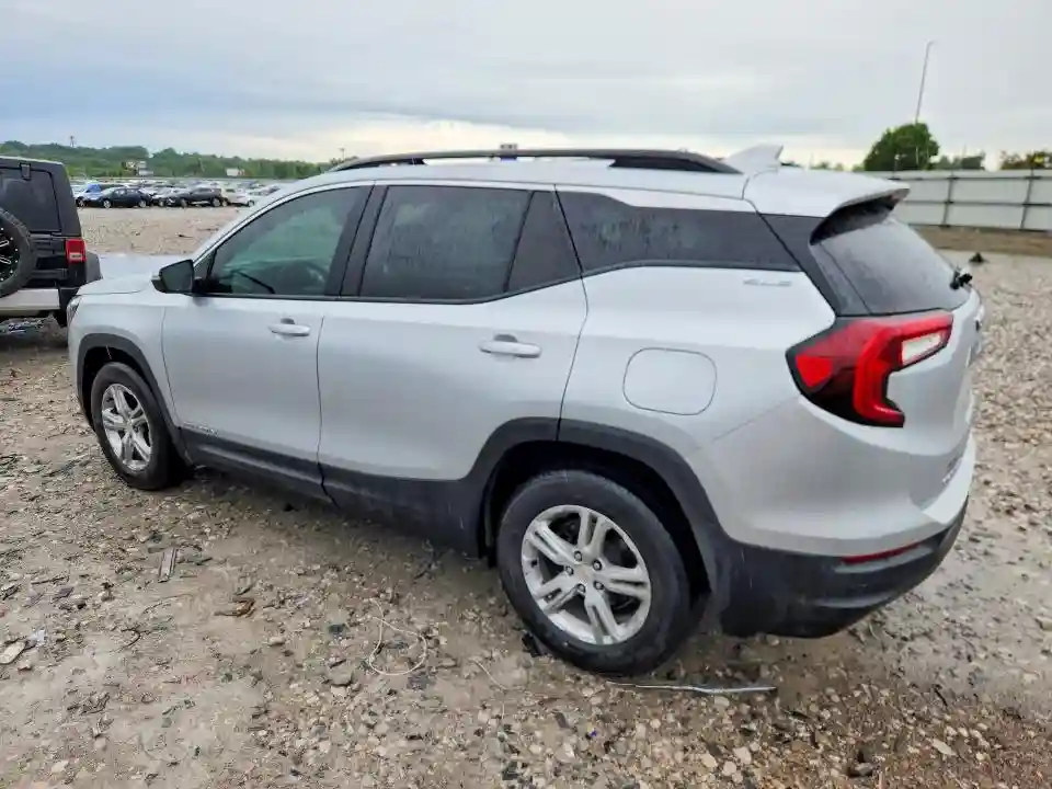 3GKALMEV7NL203960 2022 GMC TERRAIN-1