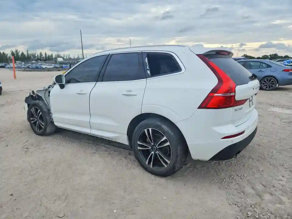 YV4102RK8M1793730 2021 VOLVO XC60-1