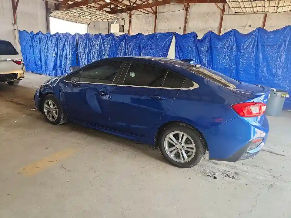 1G1BE5SM3J7204686 2018 CHEVROLET CRUZE-1