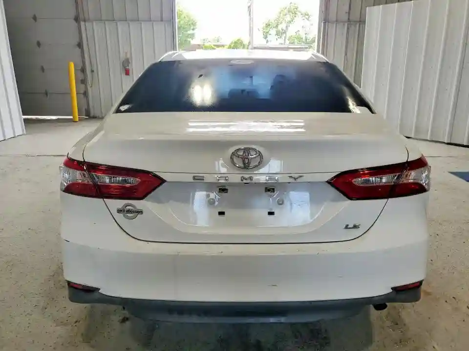 JTNB11HK8J3033406 2018 TOYOTA CAMRY-5