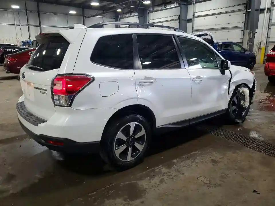 JF2SJARCXHH509939 2017 SUBARU FORESTER-2
