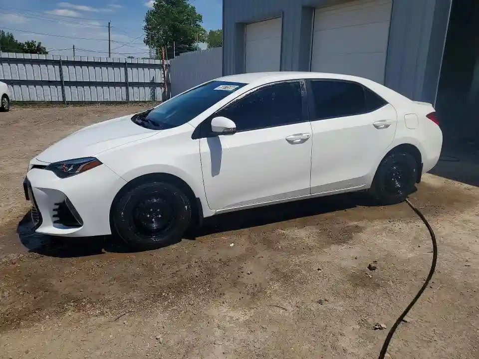 2T1BURHE6JC031004 2018 TOYOTA COROLLA-0