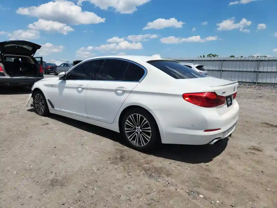 WBAJE7C30HG887698 2017 BMW 5 SERIES-1