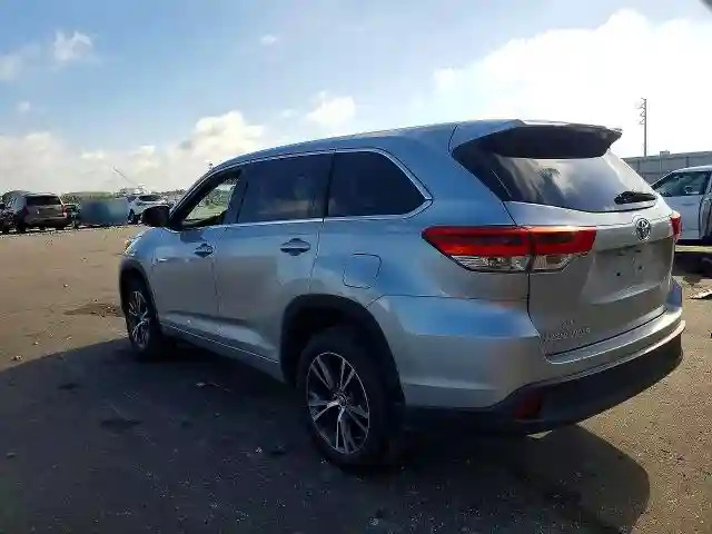 5TDZZRFHXJS243165 2018 TOYOTA HIGHLANDER-1