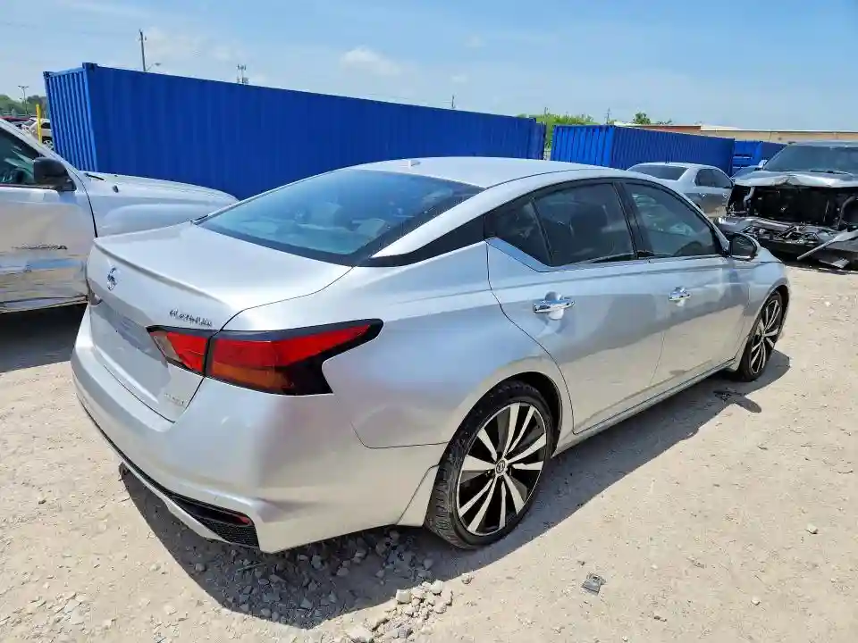 1N4AL4FV3LC139277 2020 NISSAN ALTIMA-2