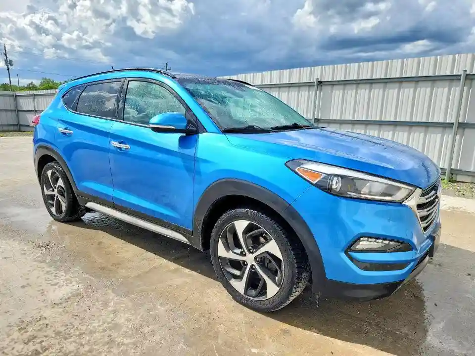 KM8J3CA29HU408249 2017 HYUNDAI TUCSON-3