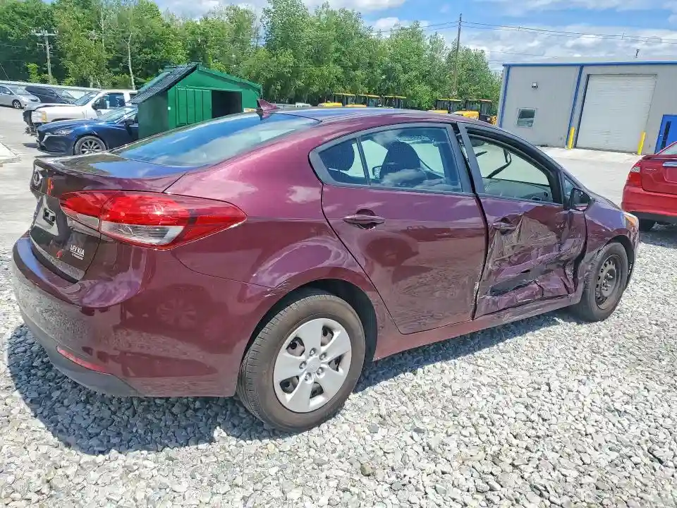 3KPFK4A72HE058492 2017 KIA FORTE-2