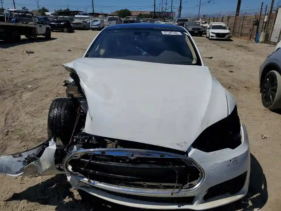 5YJSA1E40GF134171 2016 TESLA MODEL S-4