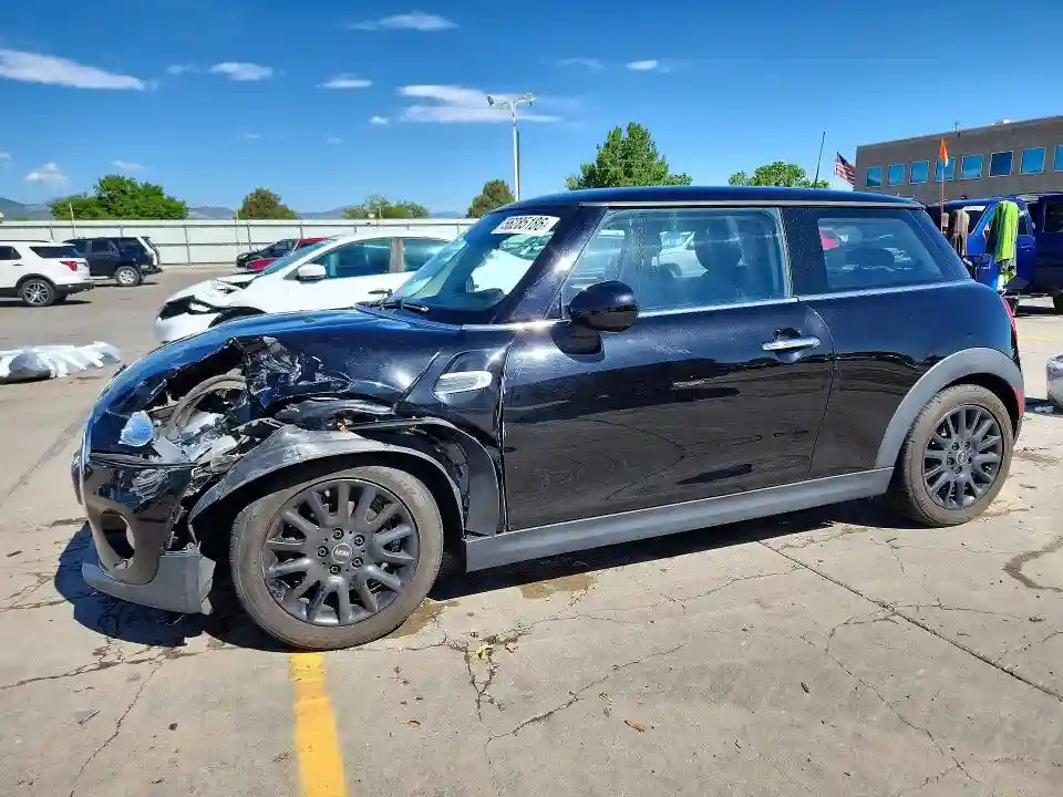 WMWXP5C32H2G61154 2017 MINI COOPER-0