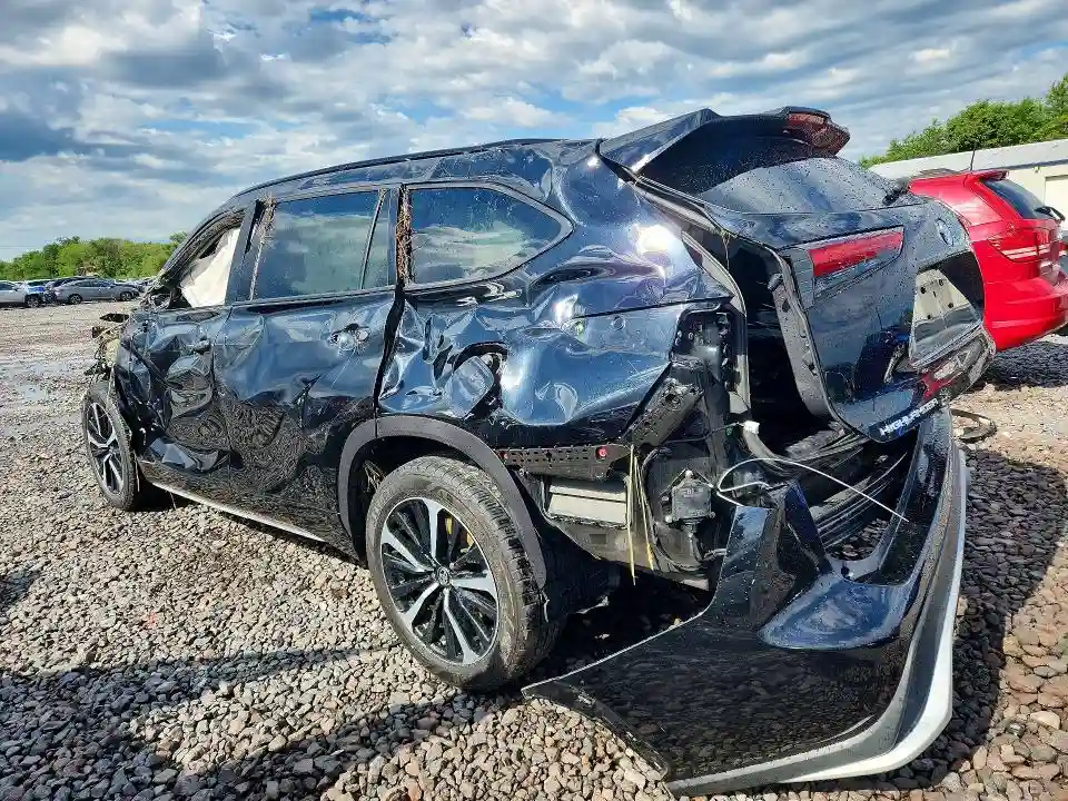 5TDJZRBH6MS126514 2021 TOYOTA HIGHLANDER-1