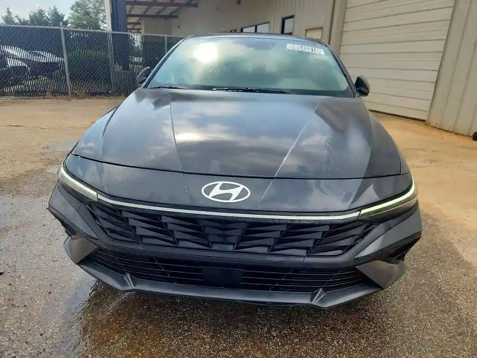 KMHLS4DG2RU835458 2024 HYUNDAI ELANTRA-4