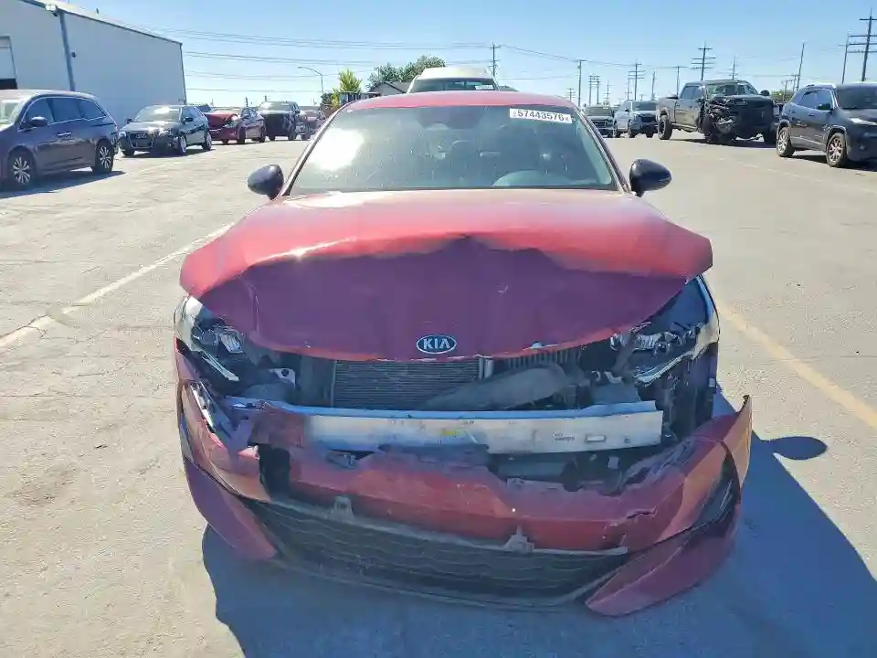 5XXG64J24MG019319 2021 KIA K5-4