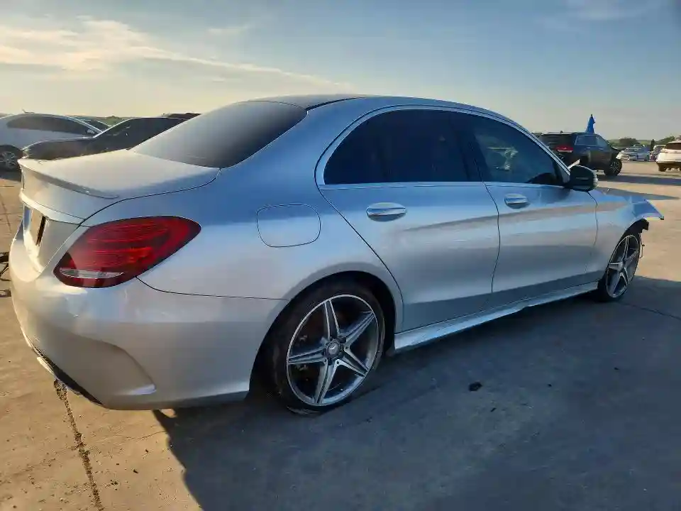 55SWF4JB0FU052320 2015 MERCEDES-BENZ C-CLASS-2