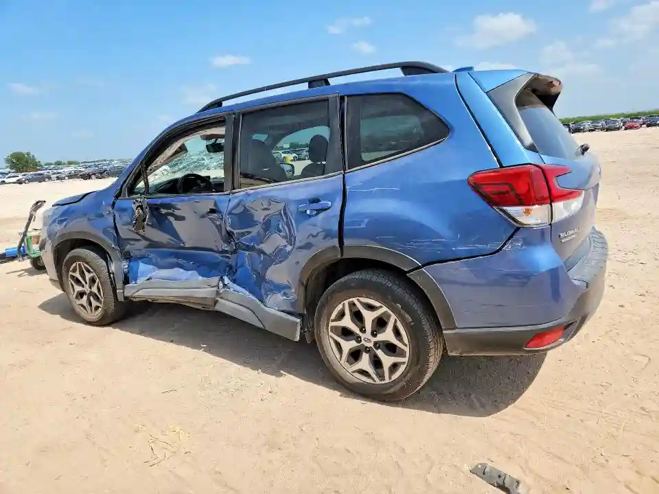 JF2SKAJC1LH488867 2020 SUBARU FORESTER-1