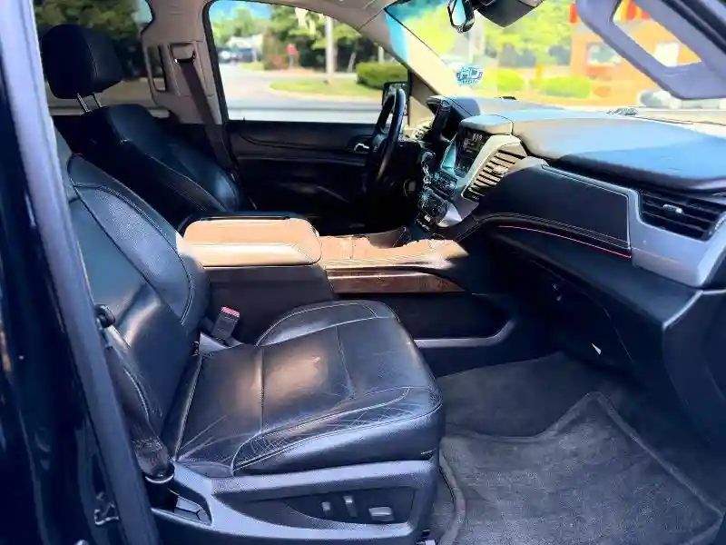 1GNSKJKCXFR193284 2015 CHEVROLET SUBURBAN-4