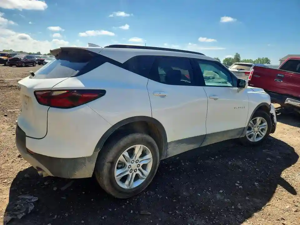3GNKBCR4XNS169752 2022 CHEVROLET BLAZER-2