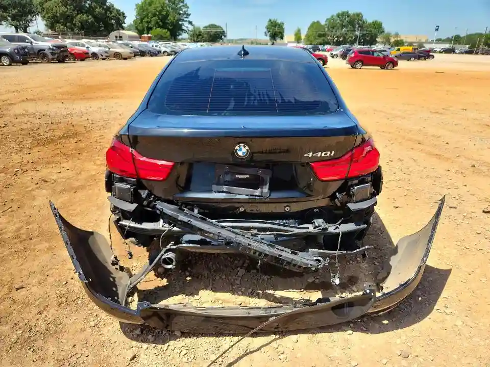 WBA4J5C59JBF07746 2018 BMW 4 SERIES-5